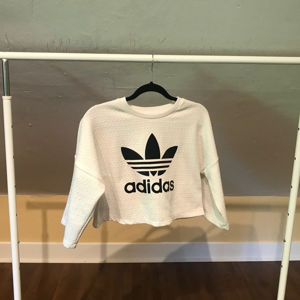Adidas crop shirt